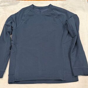 Lululemon men’s Blue Long Sleeve